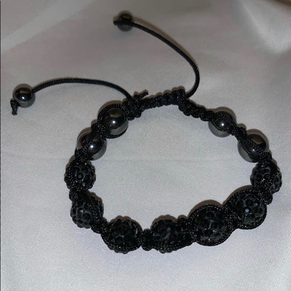 Black bracelet - Picture 1 of 1